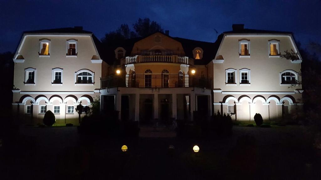 Hotel Regius Opole Extérieur photo